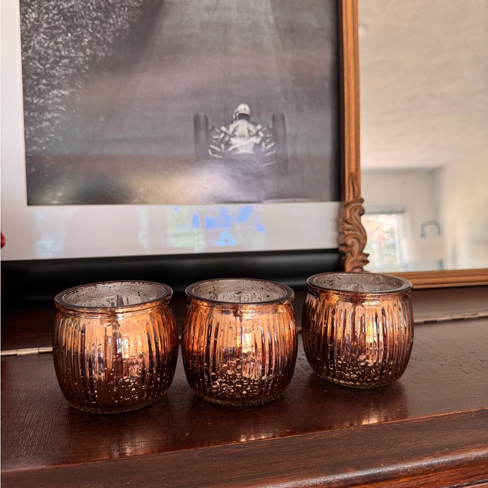 Set of 3 glass votive candle holders